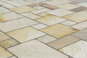 Patio Paving: Fossil Mint